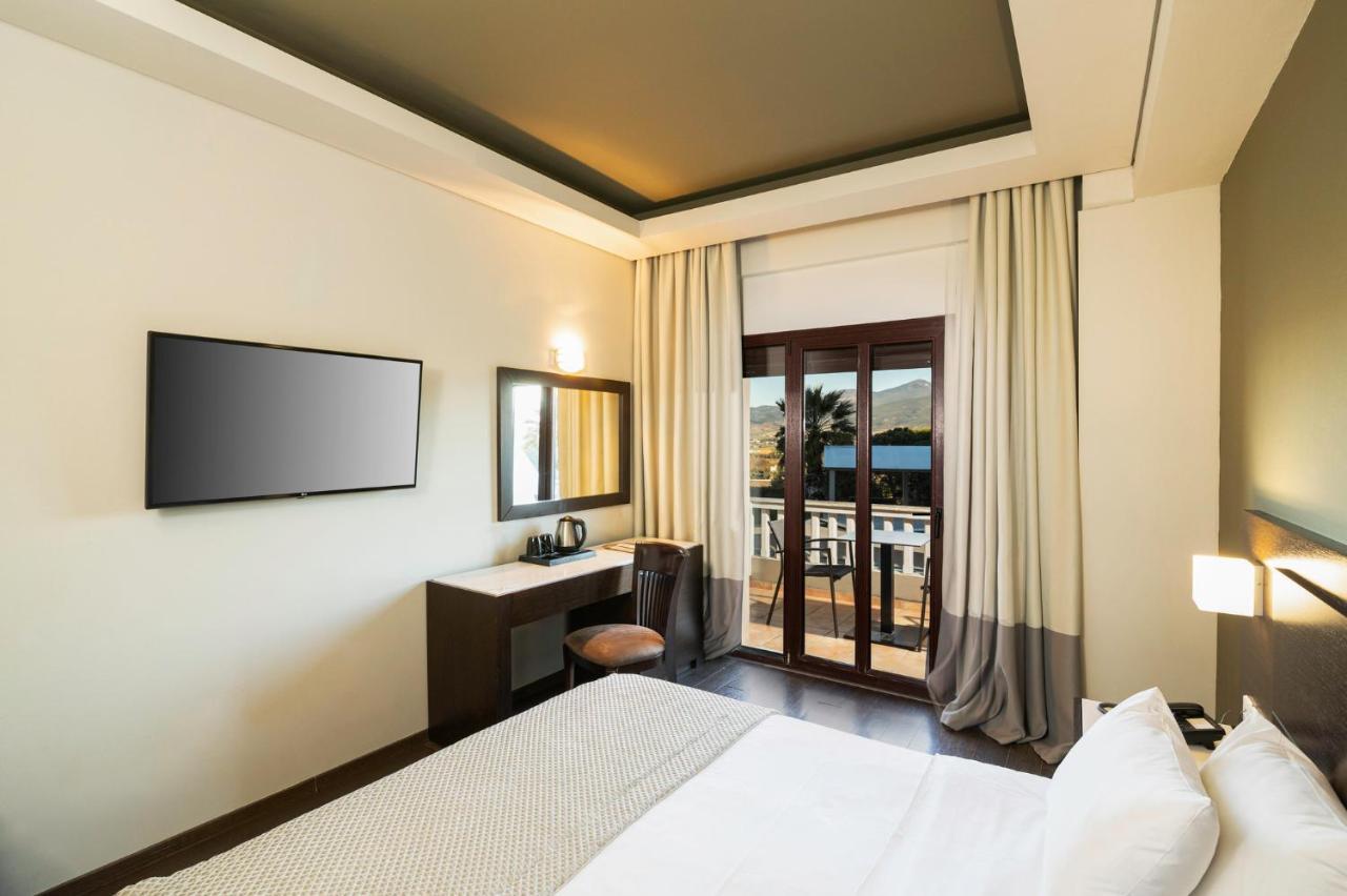 Heaven Hotel Thessaloniki Airport Neon Rysion Ngoại thất bức ảnh