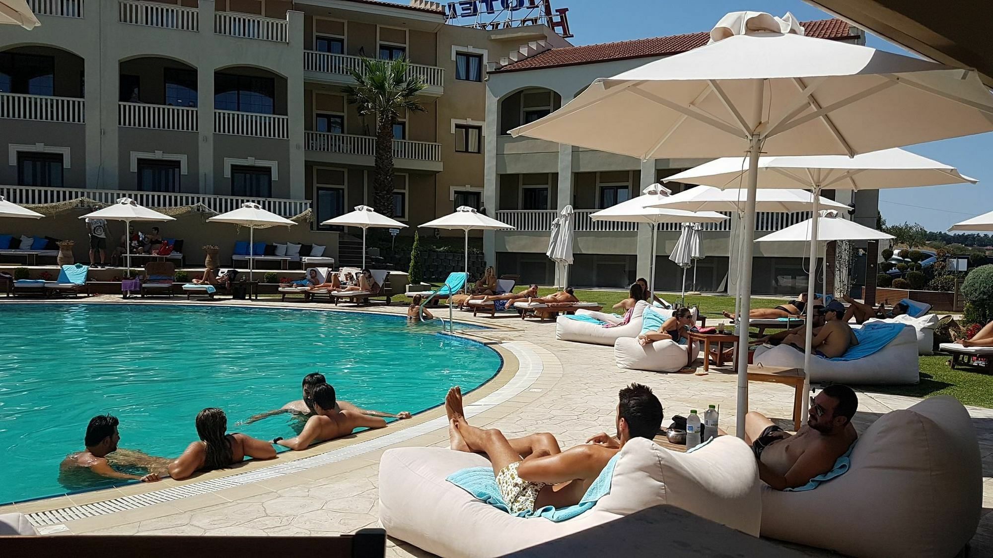 Heaven Hotel Thessaloniki Airport Neon Rysion Ngoại thất bức ảnh
